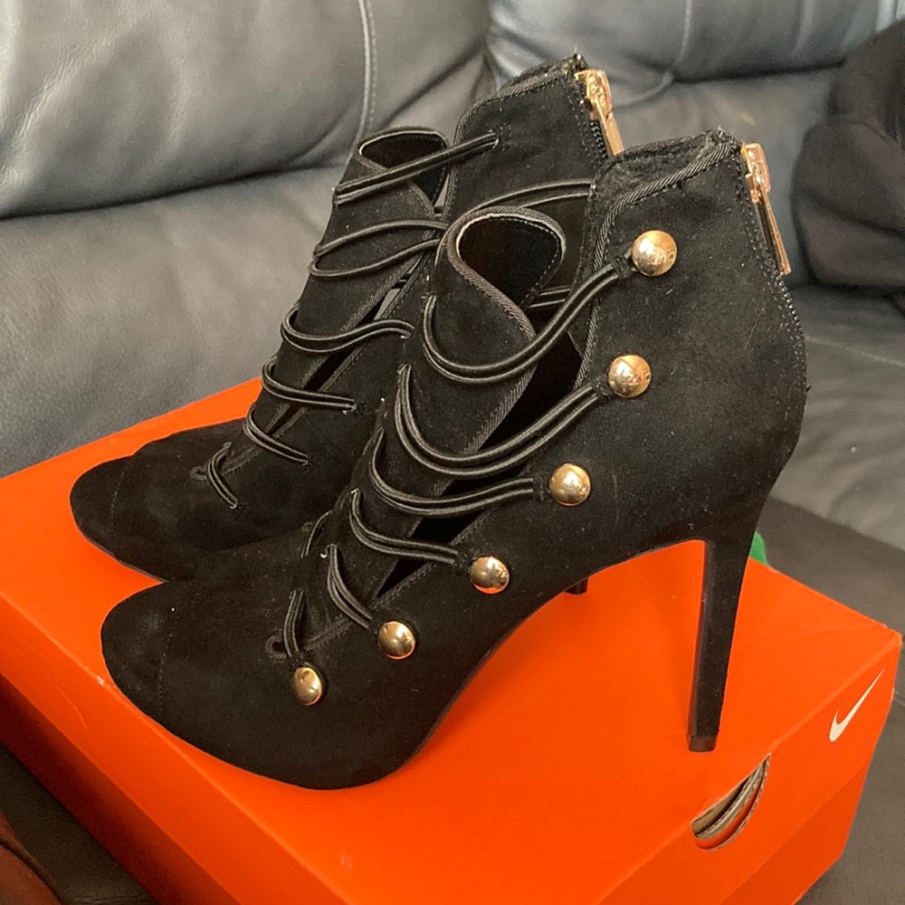 Jessica Simpson heels size 6 1/2